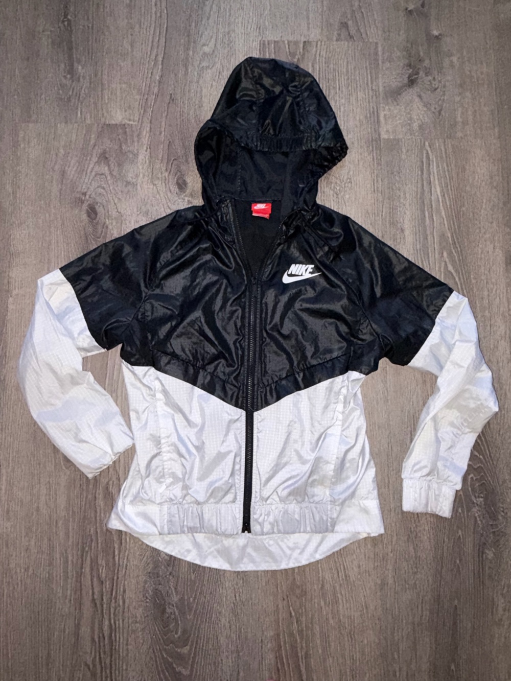 Nike Unisex Hooded Full Zip Colorblock Windbreaker Jacket Black/White Size S
